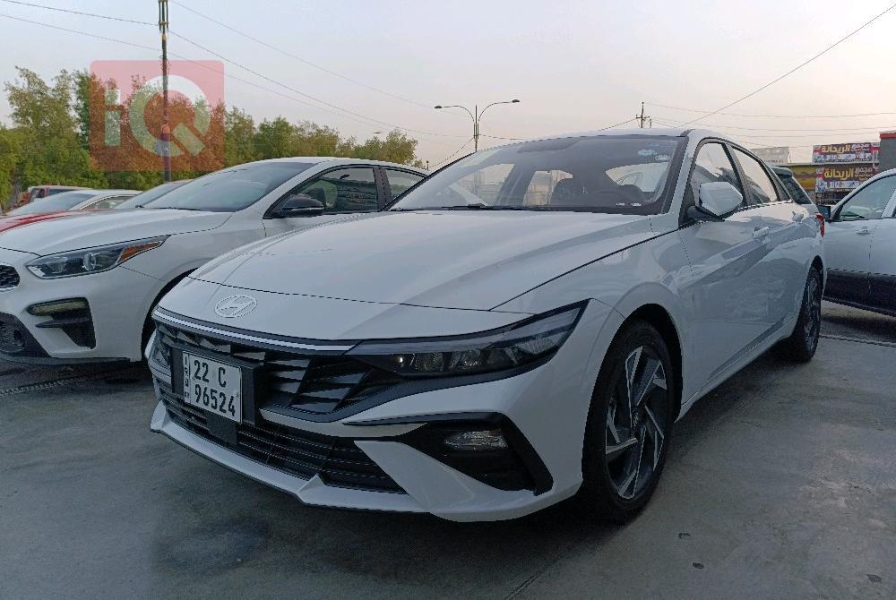هیوندای ئەلەنترا